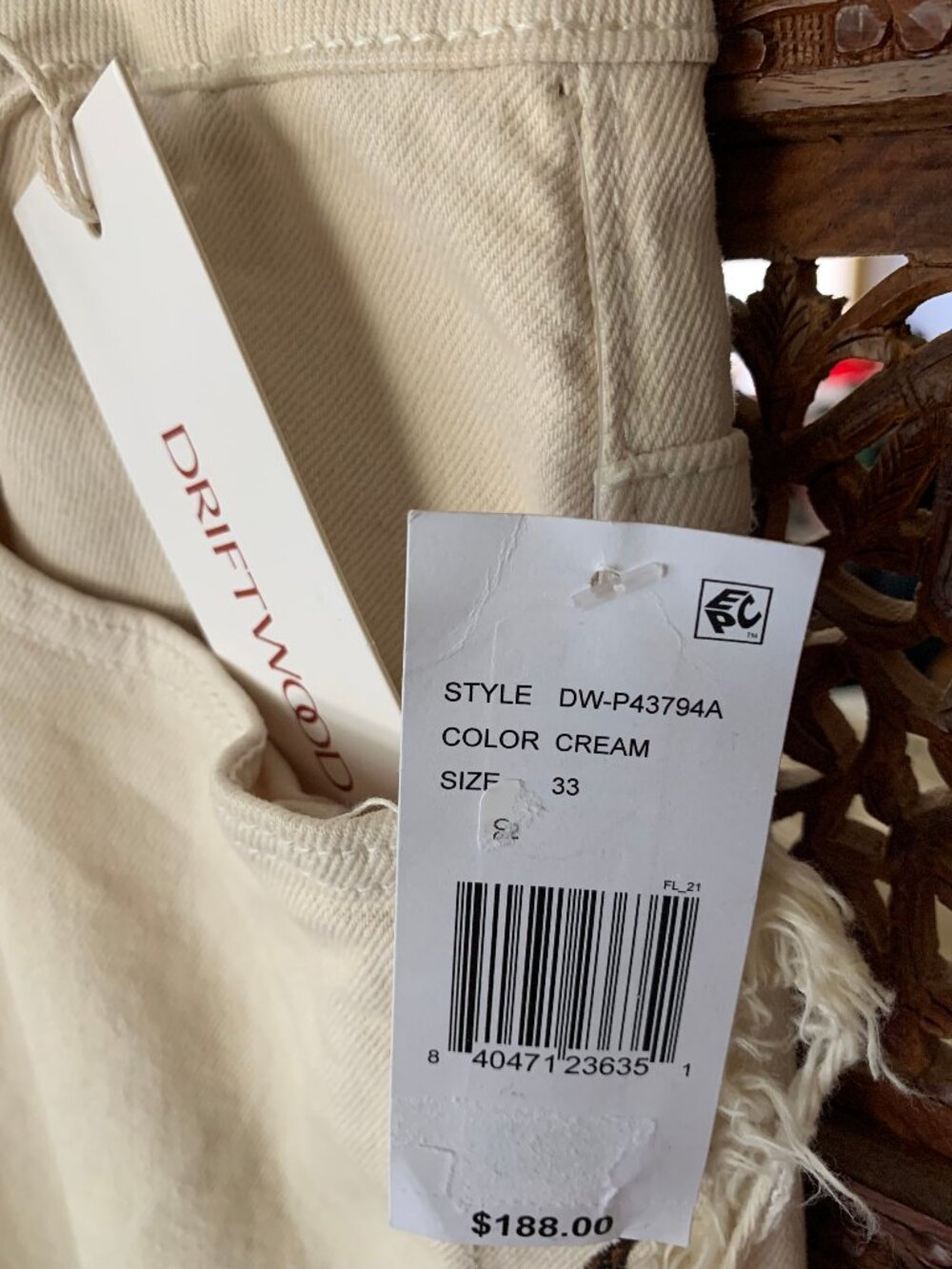 NWT Driftwood by Free People (Frankie) Cream colored embroidered jeans, size 33 - Picture 3 of 7